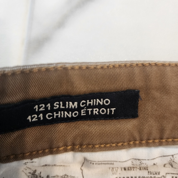 LUCKY BRAND, MENS NEW WITH TAGS,size 36- 121 slim Chino khaki tan pants,coolmax - Picture 3 of 16